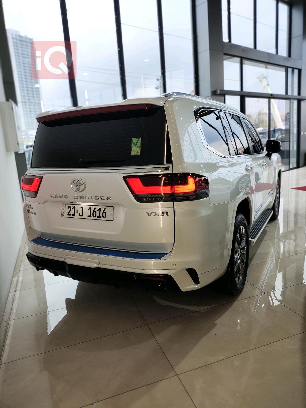 تويوتا لاندكروزر